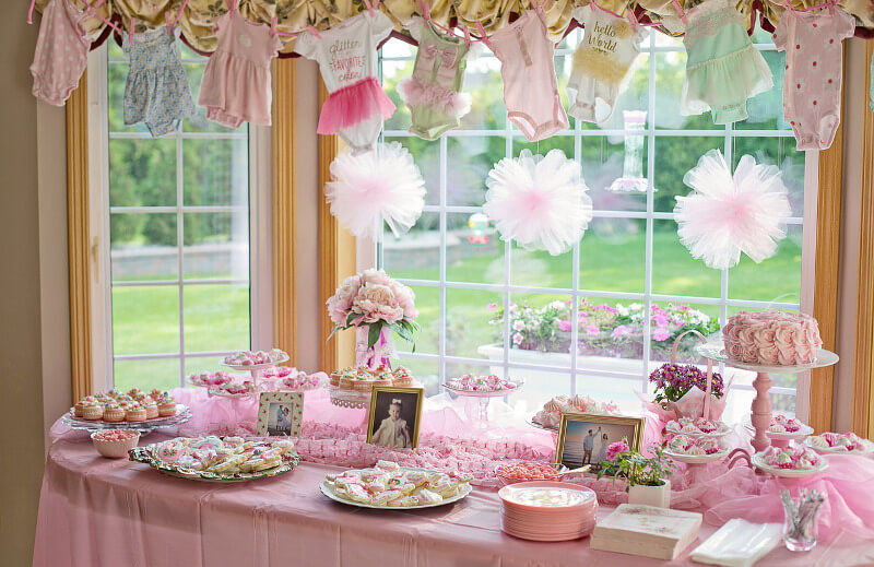 40+ Baby Shower Gifts that Parents and Babies Will Love!