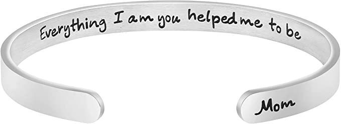 Bracelet with a message - Christmas gifts ideas for Mom