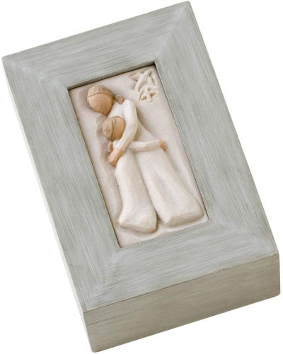 Willow Tree Memory box - gift ideas for mothers day from daughter